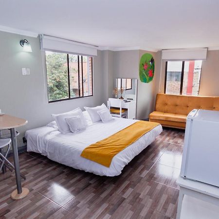 ApartaSuites&Hotel Suamox Bogota Bagian luar foto