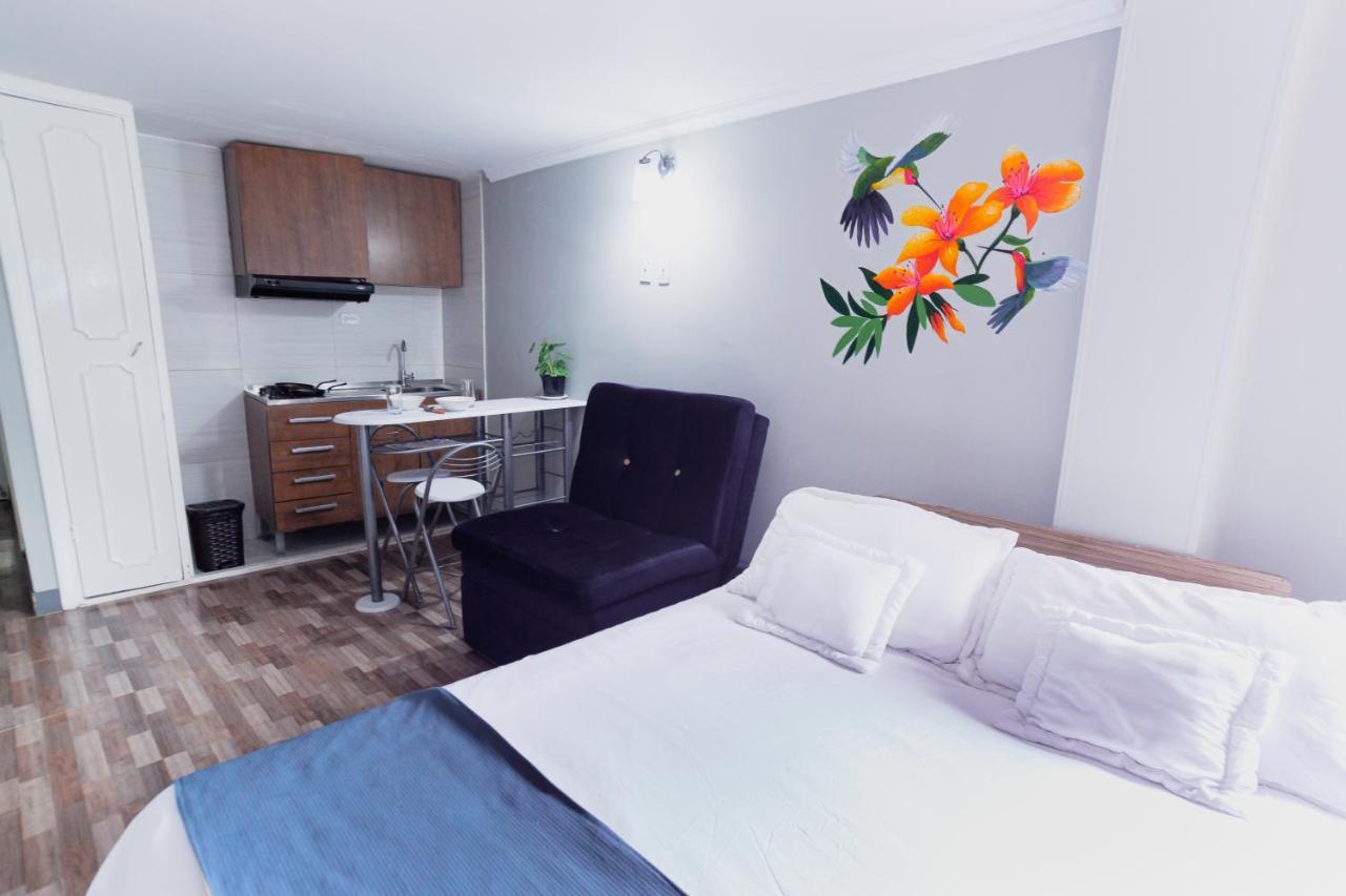 ApartaSuites&Hotel Suamox Bogota Bagian luar foto