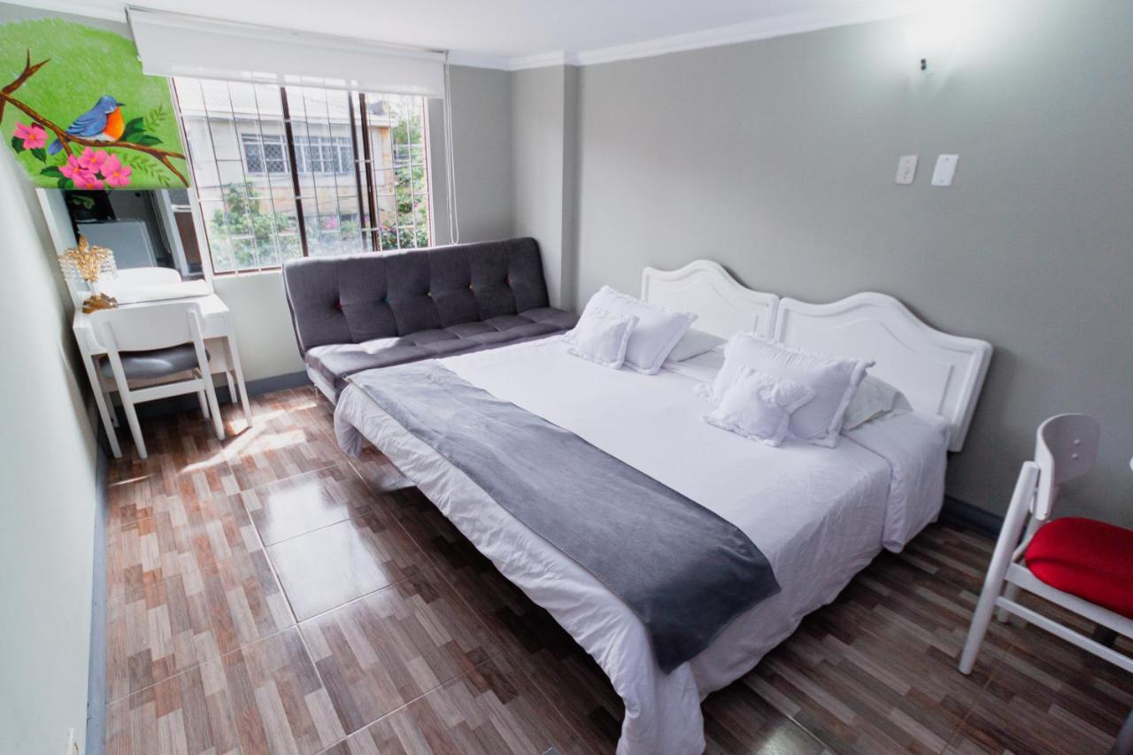 ApartaSuites&Hotel Suamox Bogota Bagian luar foto