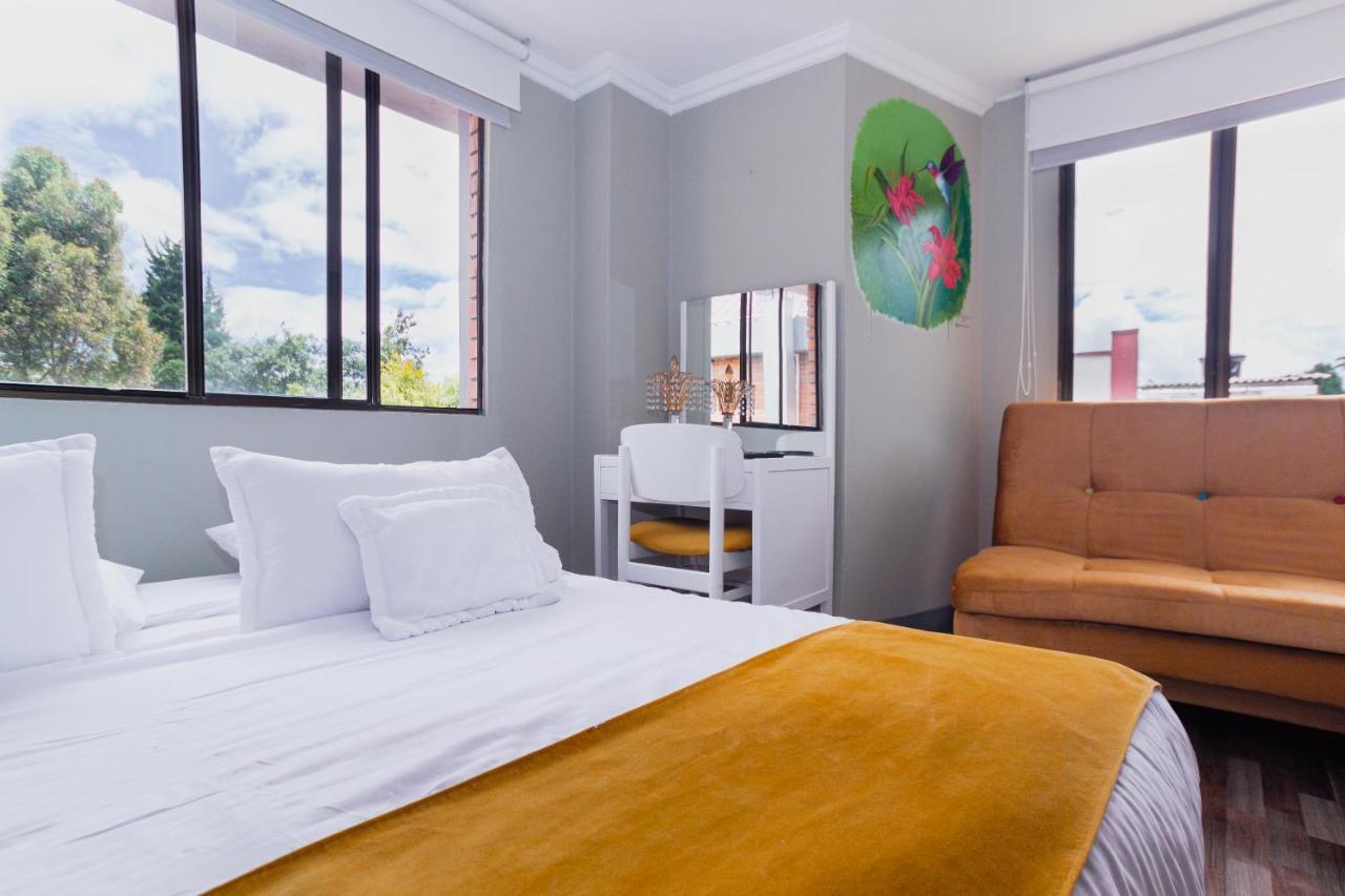 ApartaSuites&Hotel Suamox Bogota Bagian luar foto