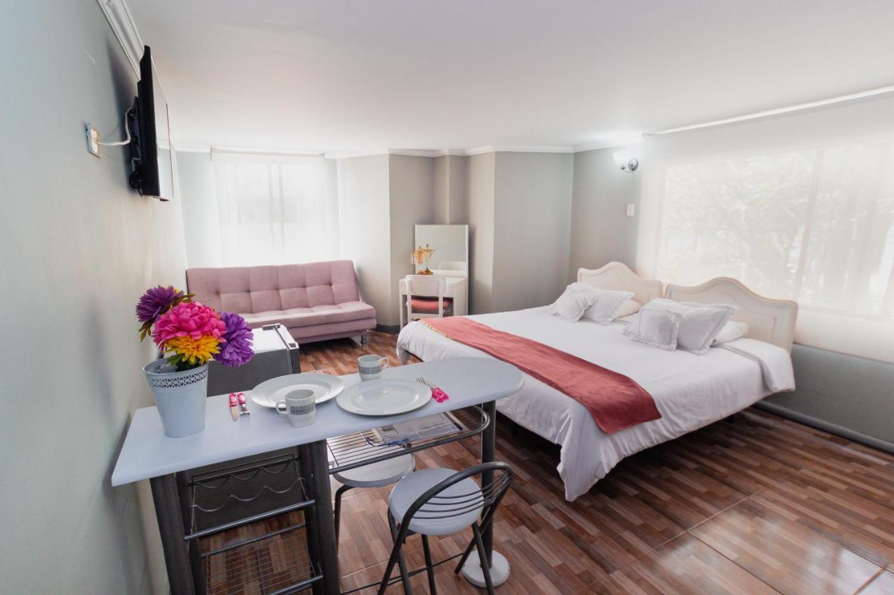 ApartaSuites&Hotel Suamox Bogota Bagian luar foto