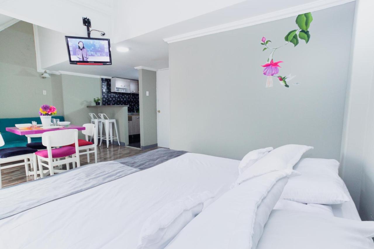 ApartaSuites&Hotel Suamox Bogota Bagian luar foto