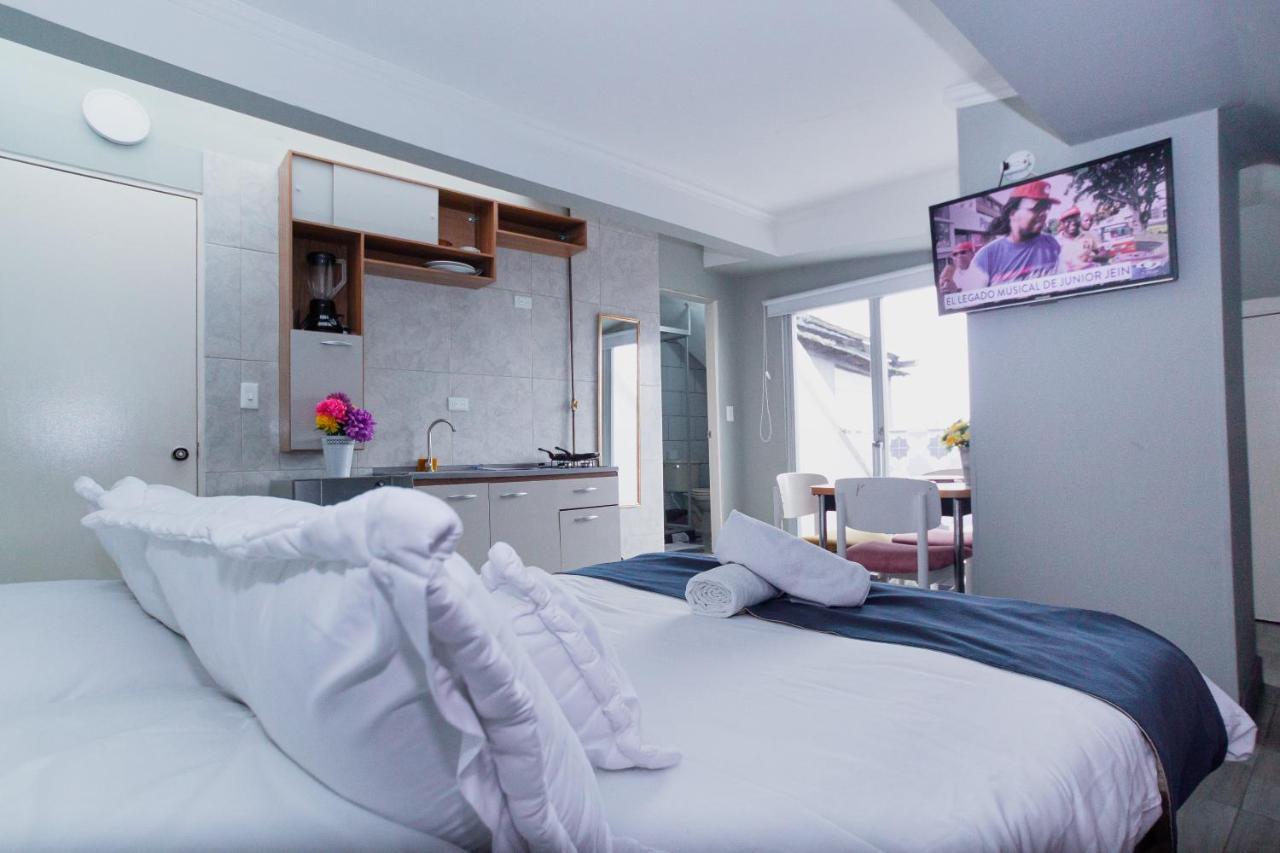 ApartaSuites&Hotel Suamox Bogota Bagian luar foto