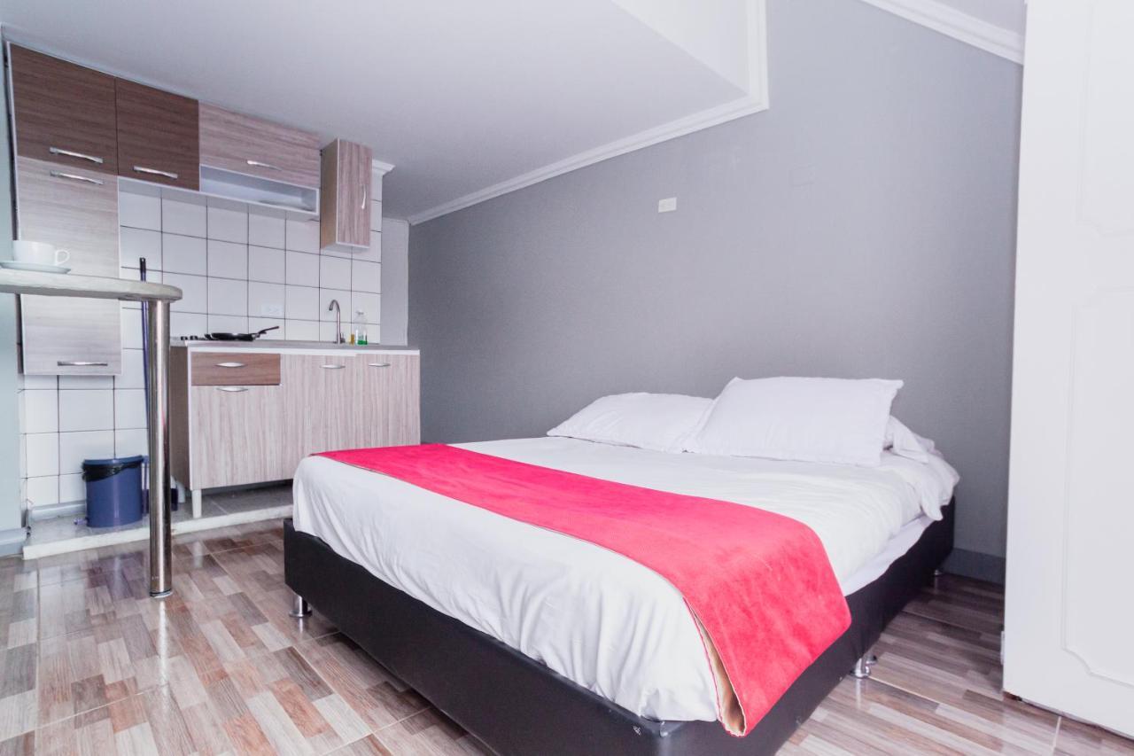 ApartaSuites&Hotel Suamox Bogota Bagian luar foto