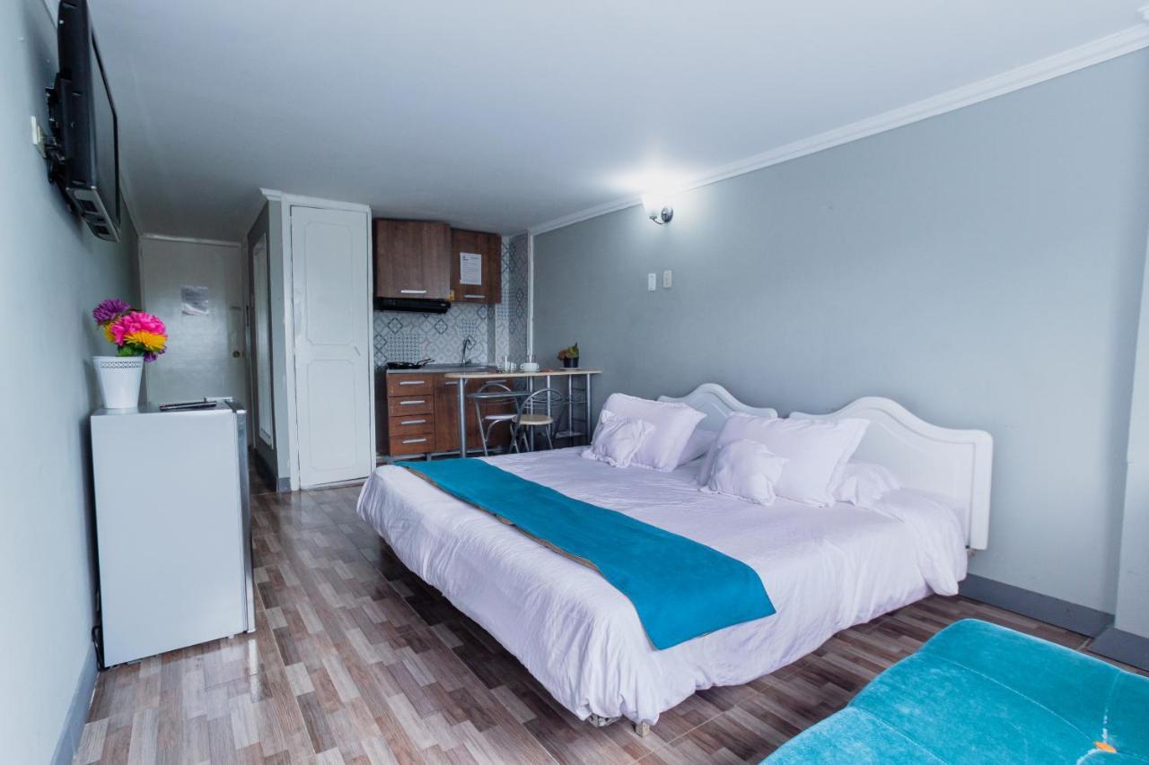 ApartaSuites&Hotel Suamox Bogota Bagian luar foto