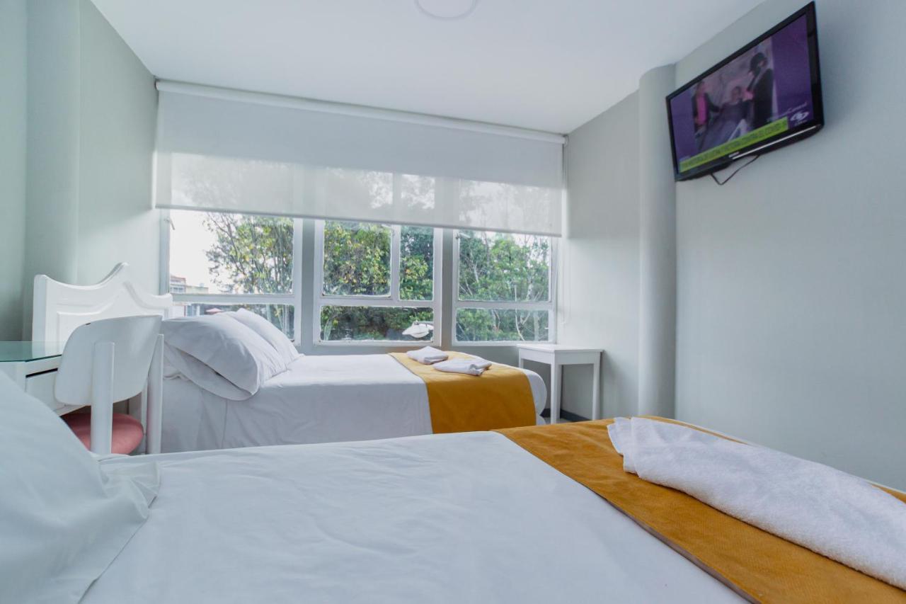 ApartaSuites&Hotel Suamox Bogota Bagian luar foto